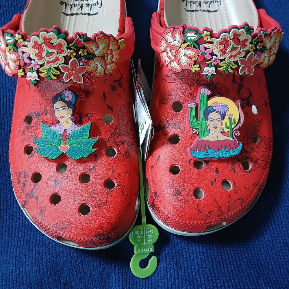 Crocs Unisex-Adult Frida Kahlo Classic Clog